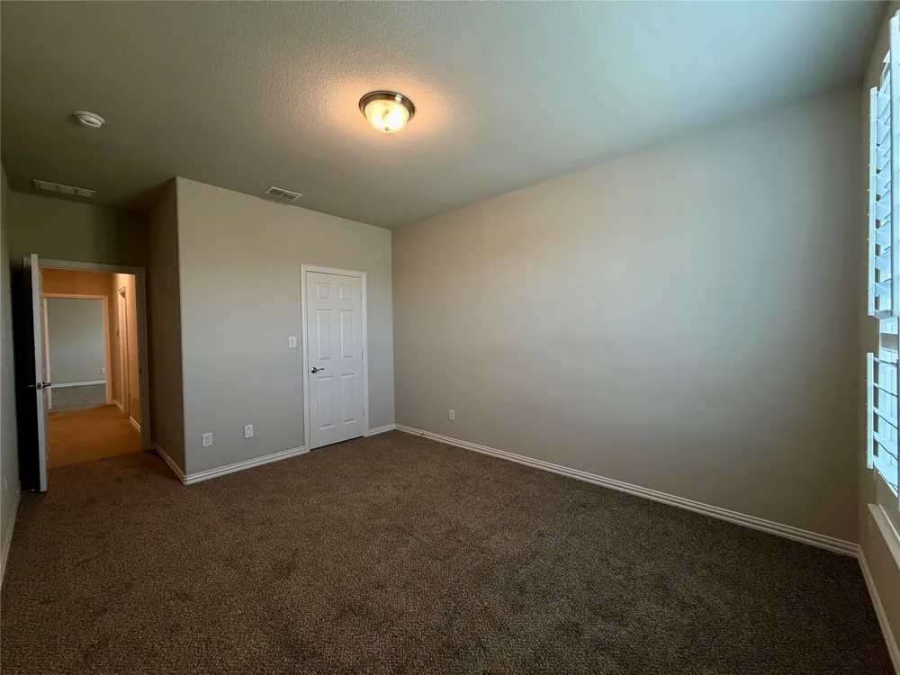 2705 Walnut Creek Lane The Colony, TX 75056