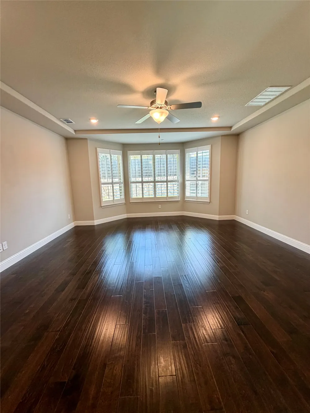 2705 Walnut Creek Lane The Colony, TX 75056