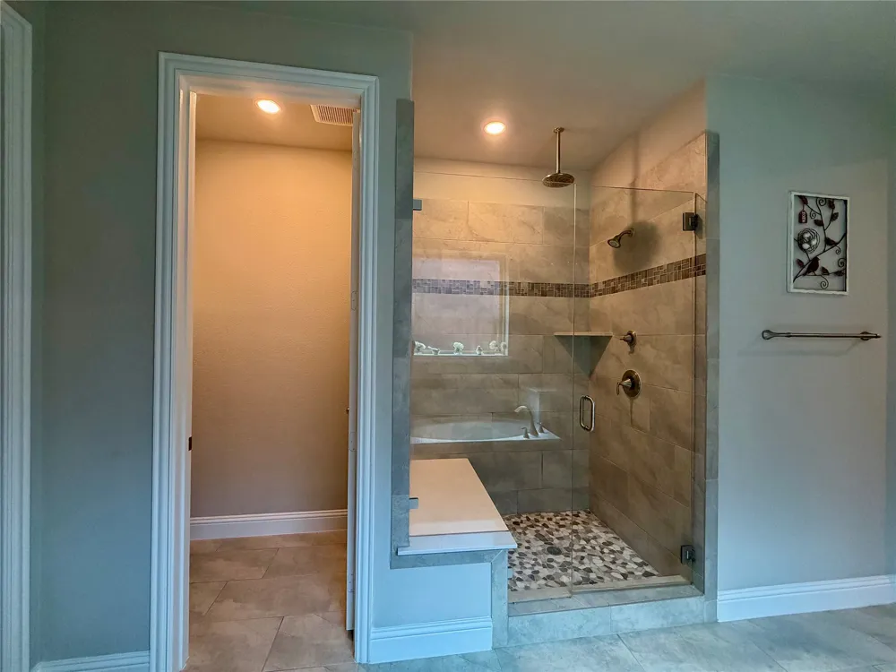 2705 Walnut Creek Lane The Colony, TX 75056