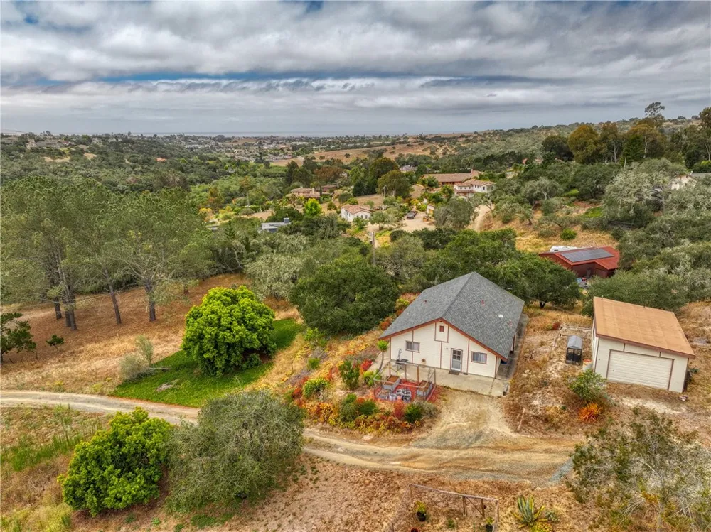 979 Noyes Arroyo Grande, CA 93420