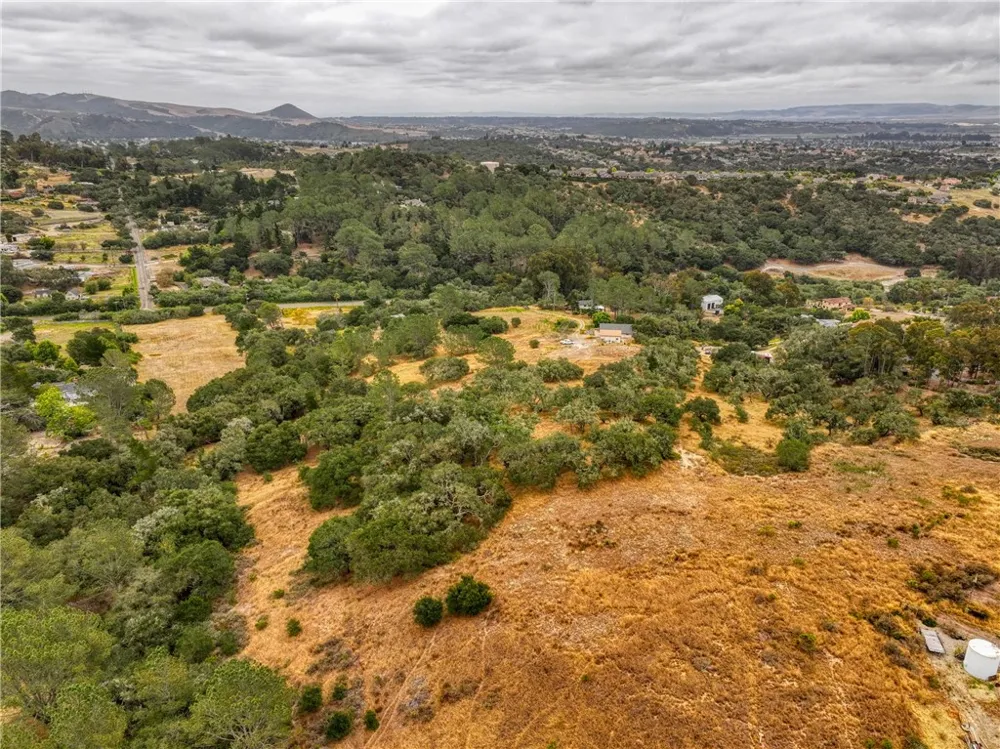 979 Noyes Arroyo Grande, CA 93420