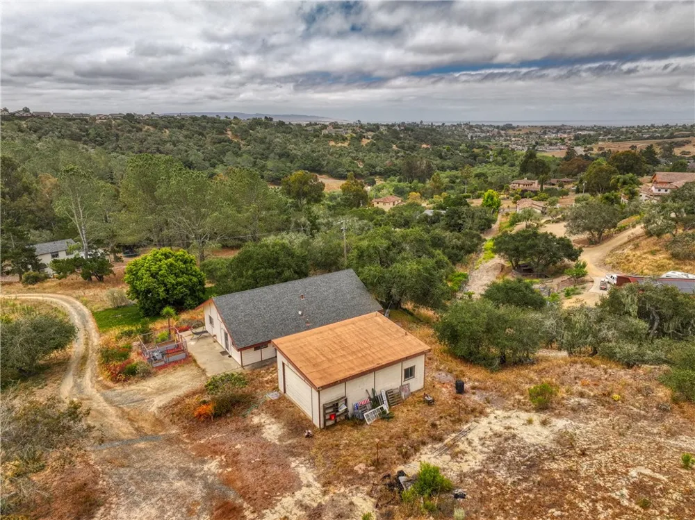 979 Noyes Arroyo Grande, CA 93420