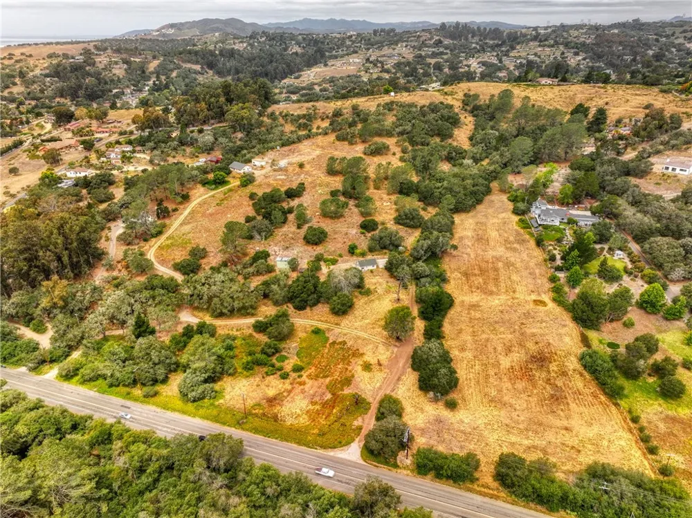 979 Noyes Arroyo Grande, CA 93420