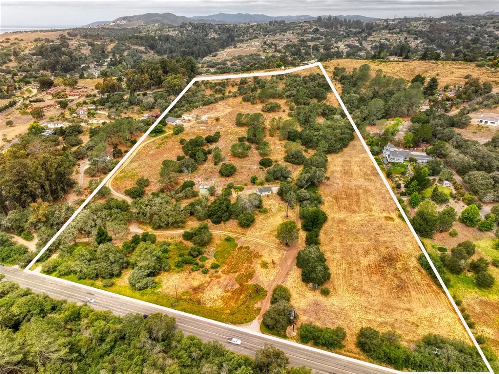 979 Noyes Arroyo Grande, CA 93420