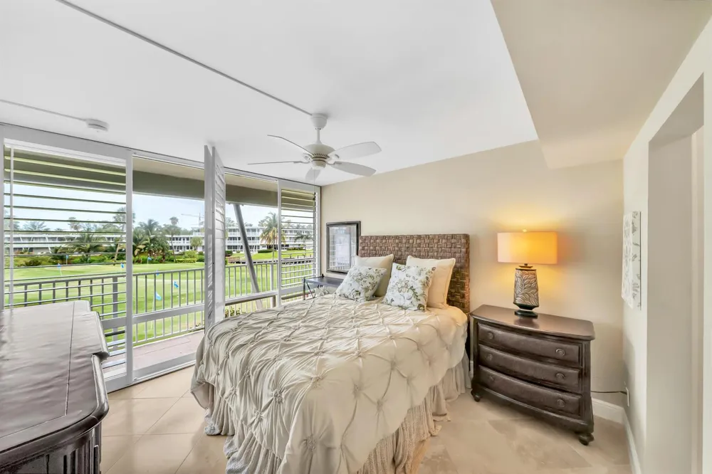 1221 Hillsboro Mile #42b Hillsboro Beach, FL 33062
