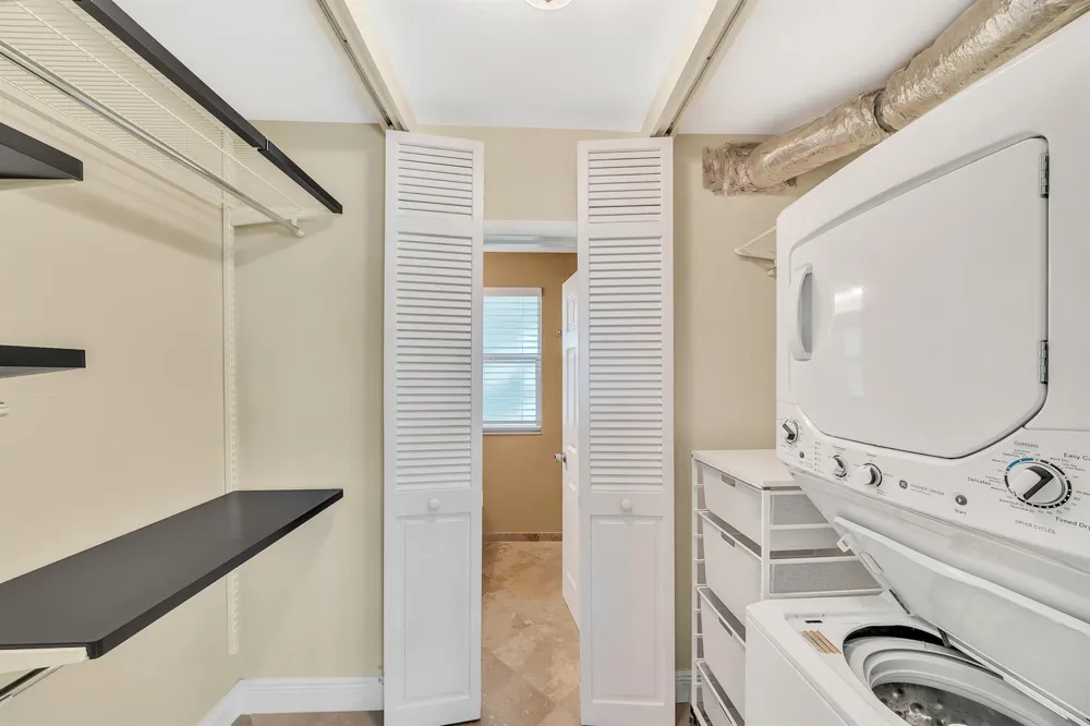 1221 Hillsboro Mile #42b Hillsboro Beach, FL 33062