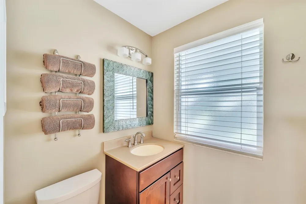 1221 Hillsboro Mile #42b Hillsboro Beach, FL 33062