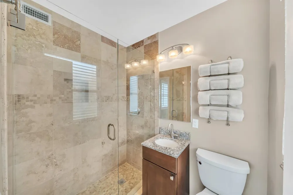 1221 Hillsboro Mile #42b Hillsboro Beach, FL 33062