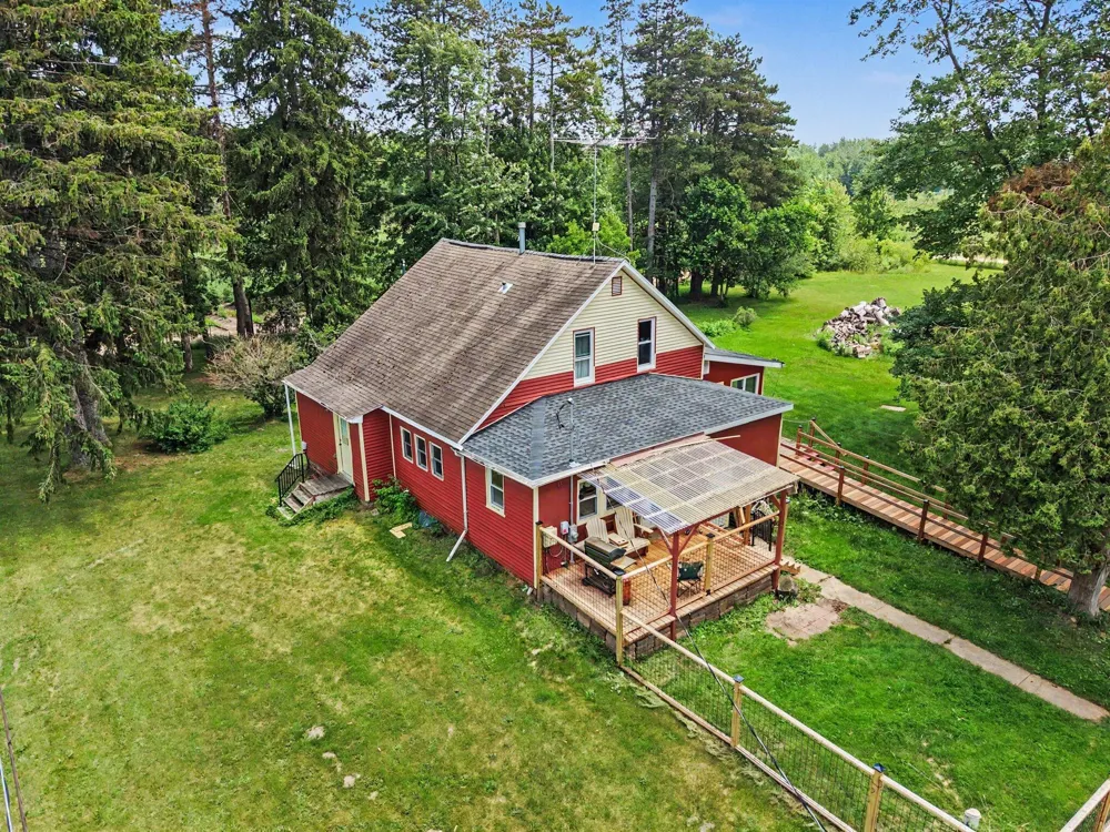 11539 Apple Avenue Ravenna, MI 49451