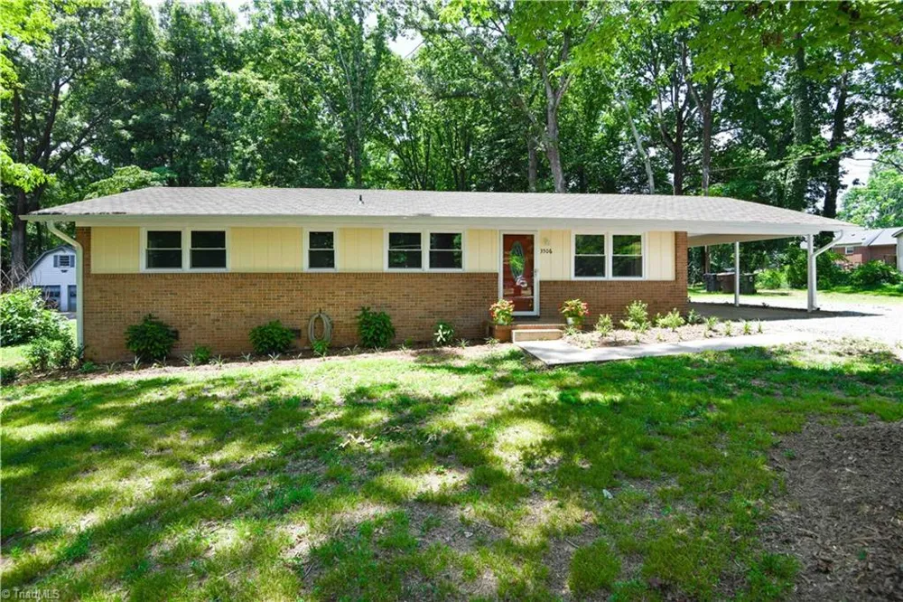 3506 Treeview Lane Browns Summit, NC 27214