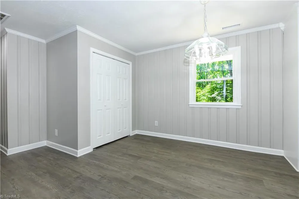 3506 Treeview Lane Browns Summit, NC 27214