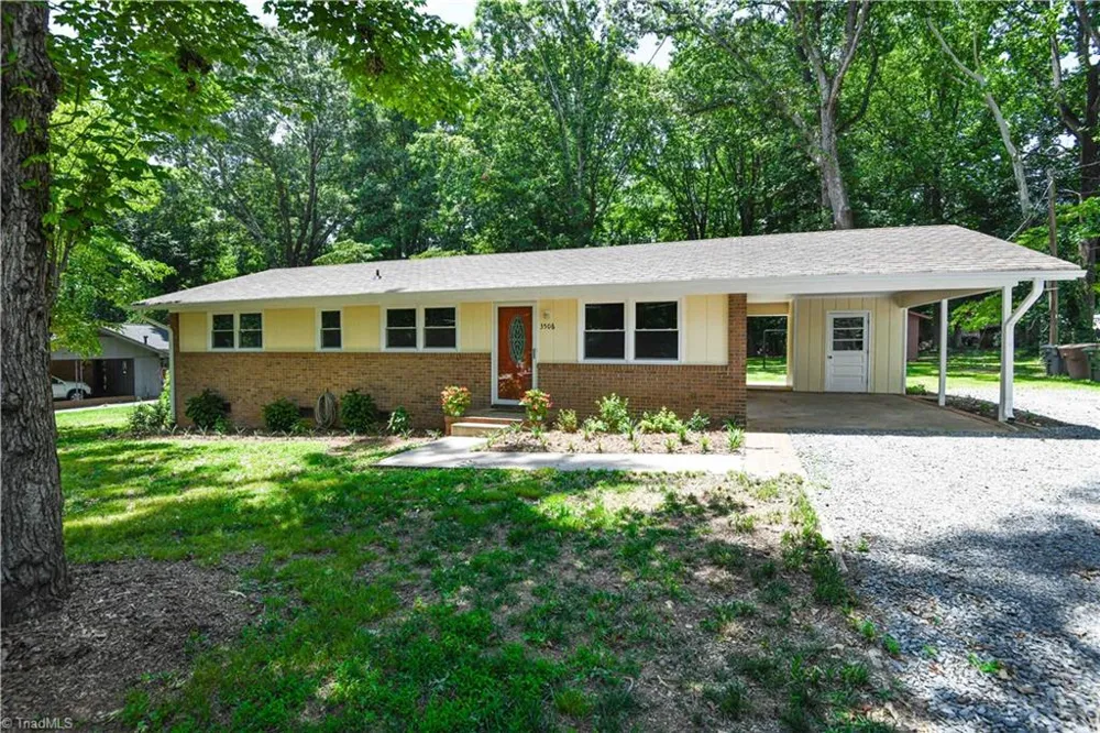3506 Treeview Lane Browns Summit, NC 27214