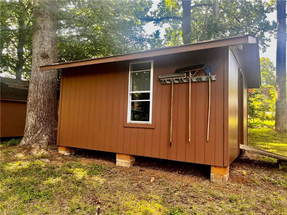 3506 Treeview Lane Browns Summit, NC 27214