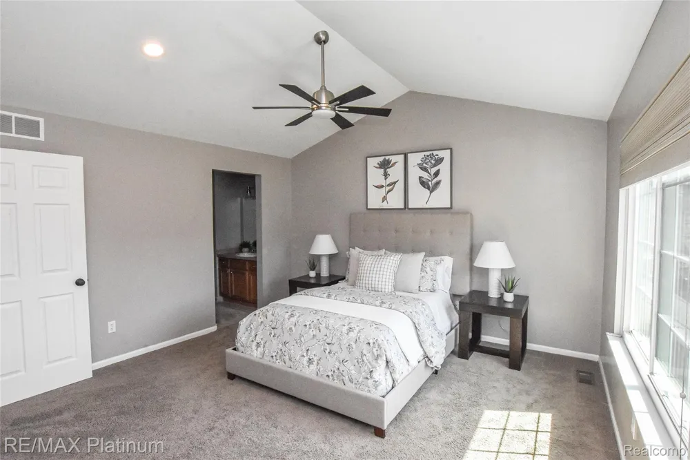 1661 Sanctuary Circle Oceola Township, MI 48855