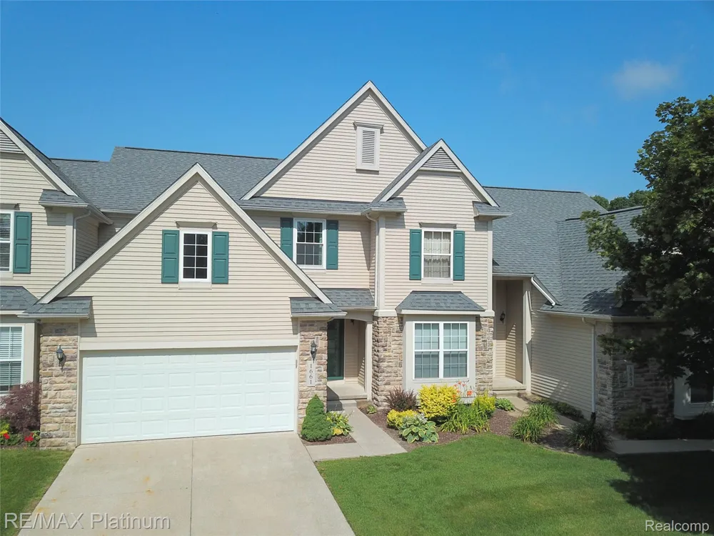 1661 Sanctuary Circle Oceola Township, MI 48855