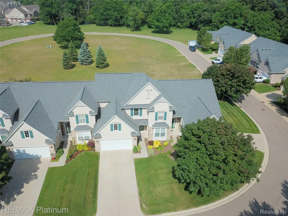 1661 Sanctuary Circle Oceola Township, MI 48855