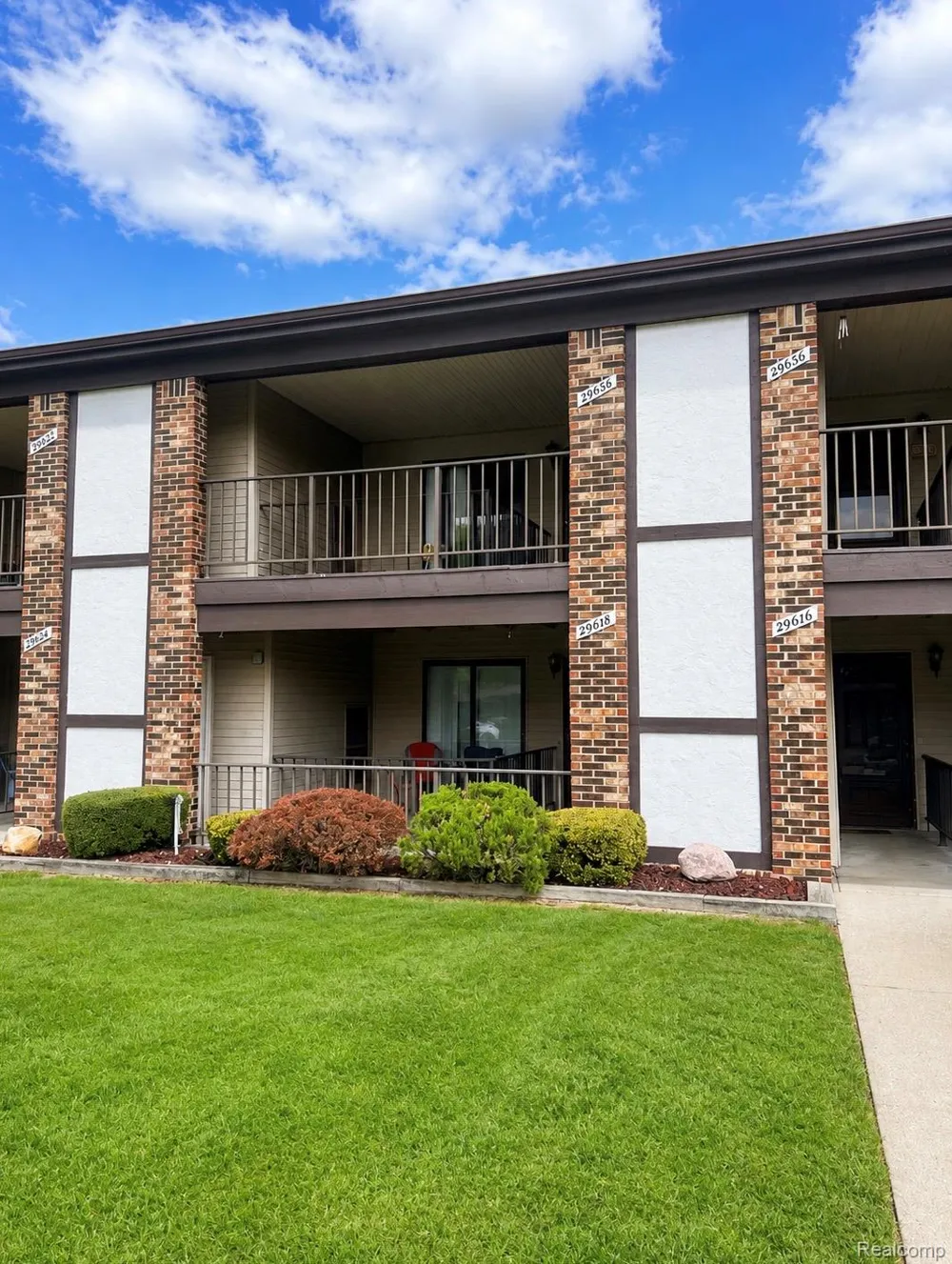 29838 Utica Road #25 Roseville City, MI 48066