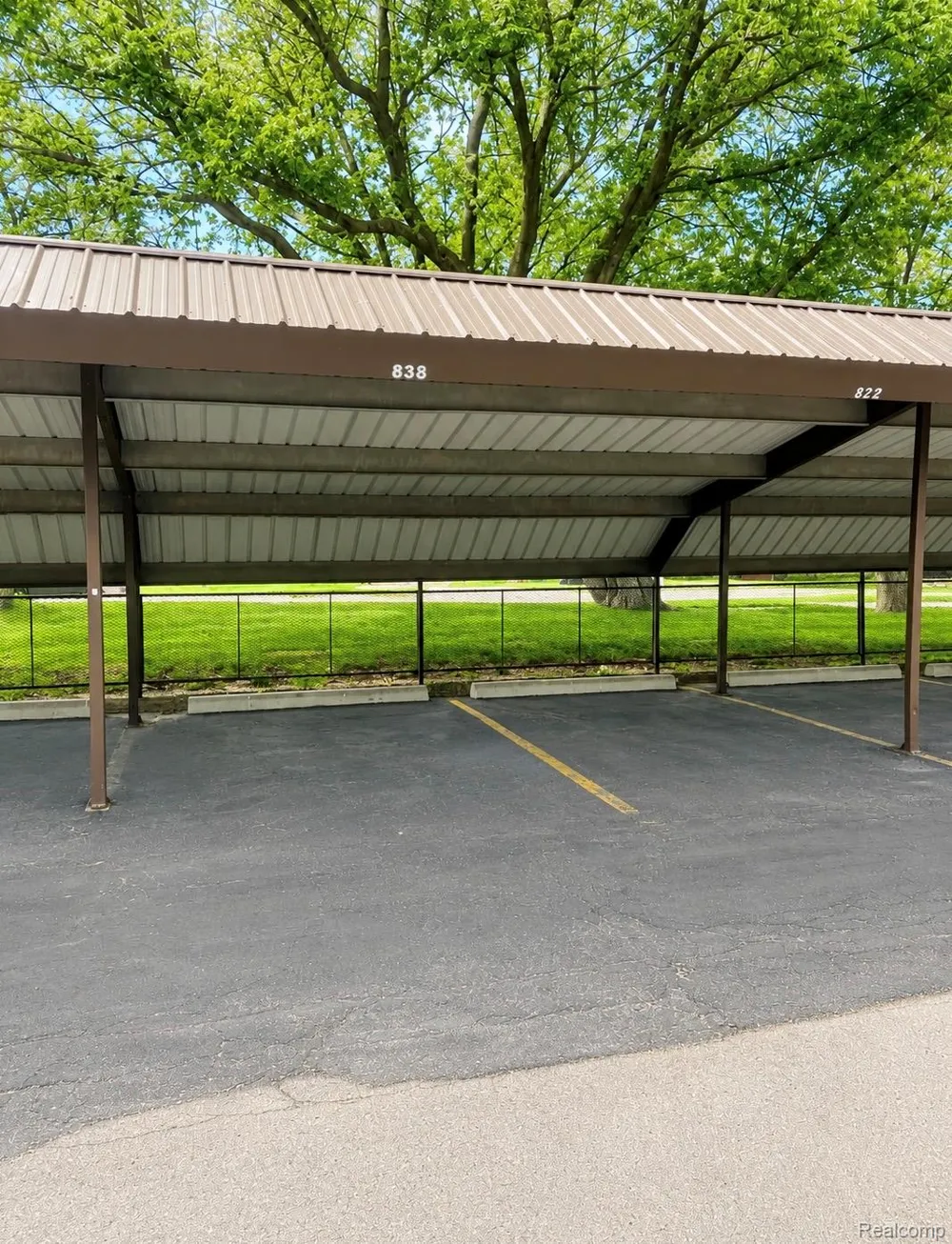 29838 Utica Road #25 Roseville City, MI 48066