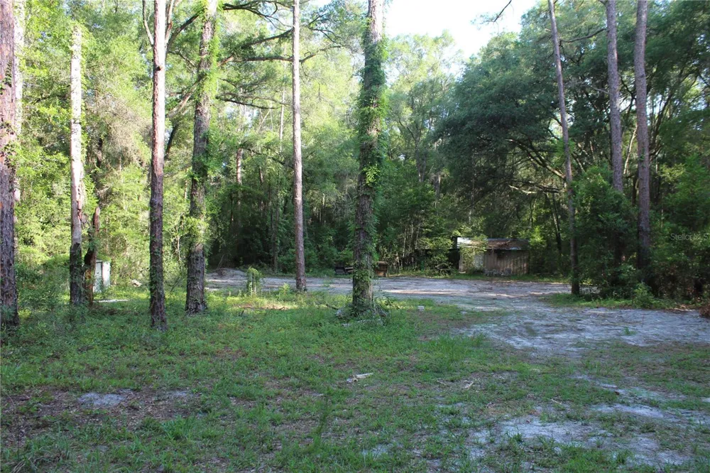 15821 SW 50TH AVENUE Archer, FL 32618