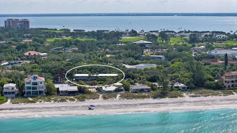 2850 GULF OF MEXICO DRIVE #4 Longboat Key, FL 34228