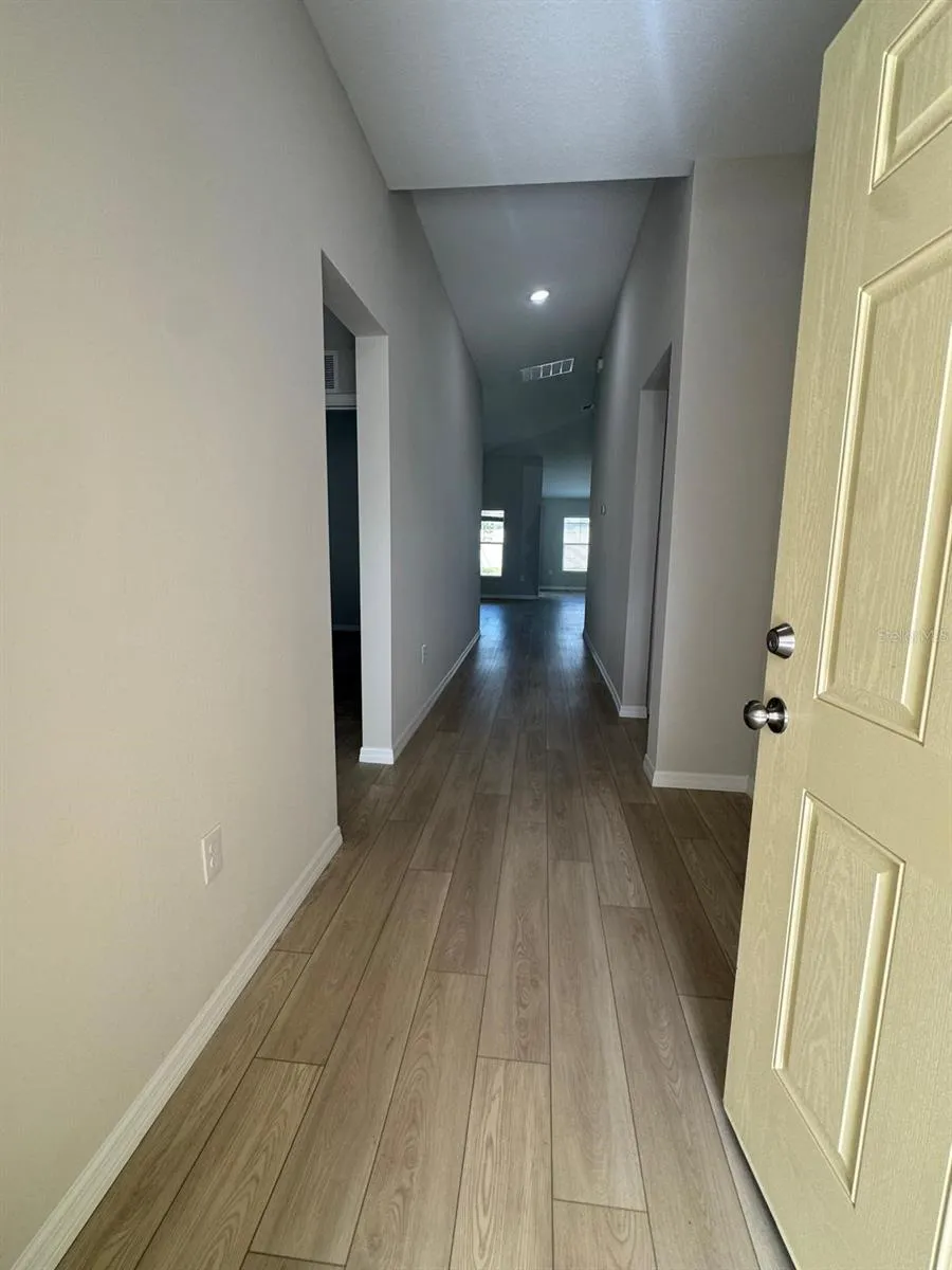 1049 FORESHORE LANE Haines City, FL 33844