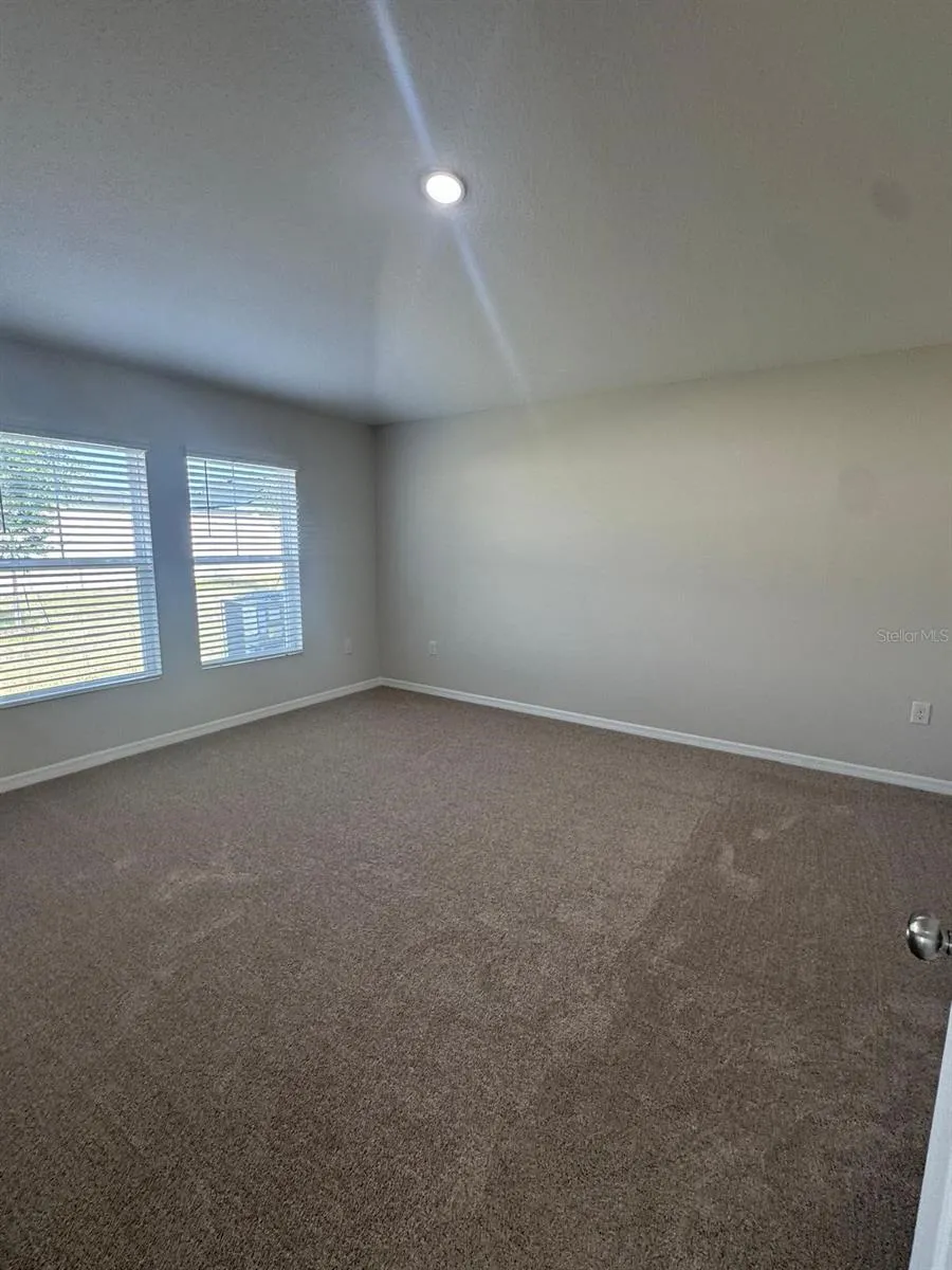 1049 FORESHORE LANE Haines City, FL 33844