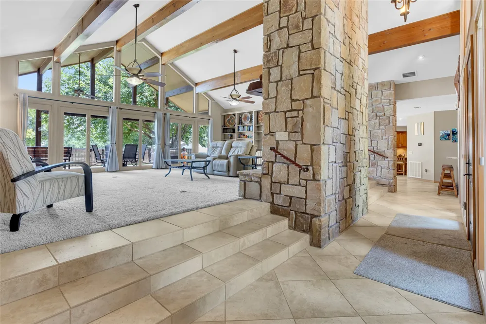 624 Hi Stirrup Horseshoe Bay, TX 78657