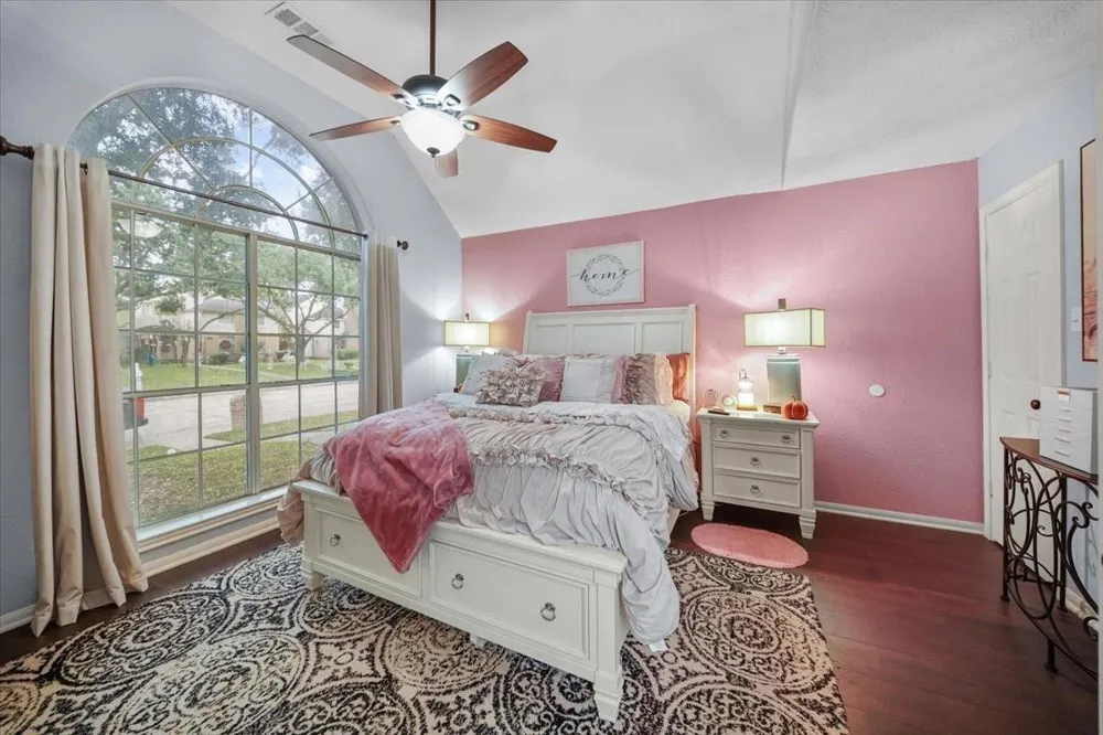 1414 Cypress Cove Street La Porte, TX 77571