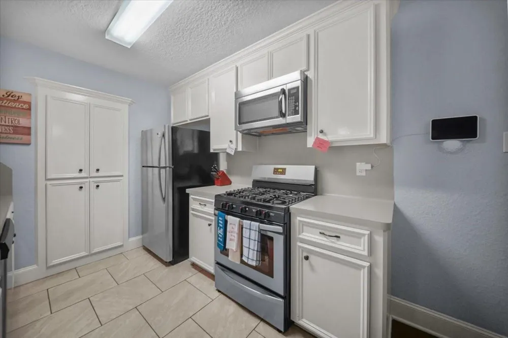 1414 Cypress Cove Street La Porte, TX 77571