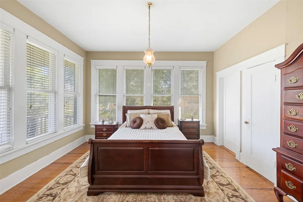 1008 Railroad Thornton, TX 76687