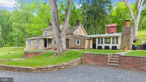 37 BROOKVILLE HOLLOW ROAD