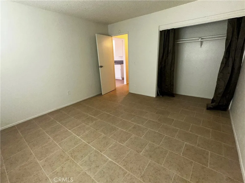11661 White Avenue #4 Adelanto, CA 92301