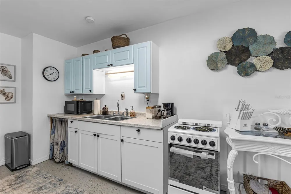 55342 CLAIRE STREET Astor, FL 32102