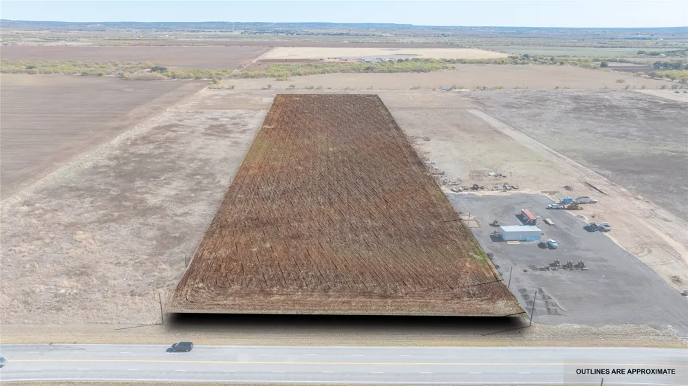 \HWY 84 Lawn, TX 79530