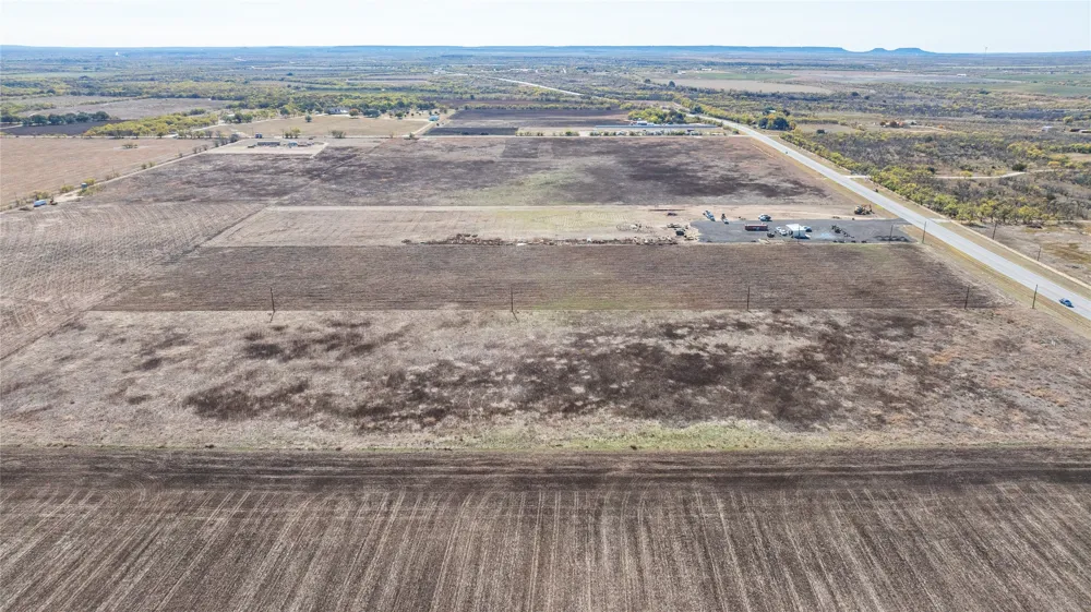\HWY 84 Lawn, TX 79530