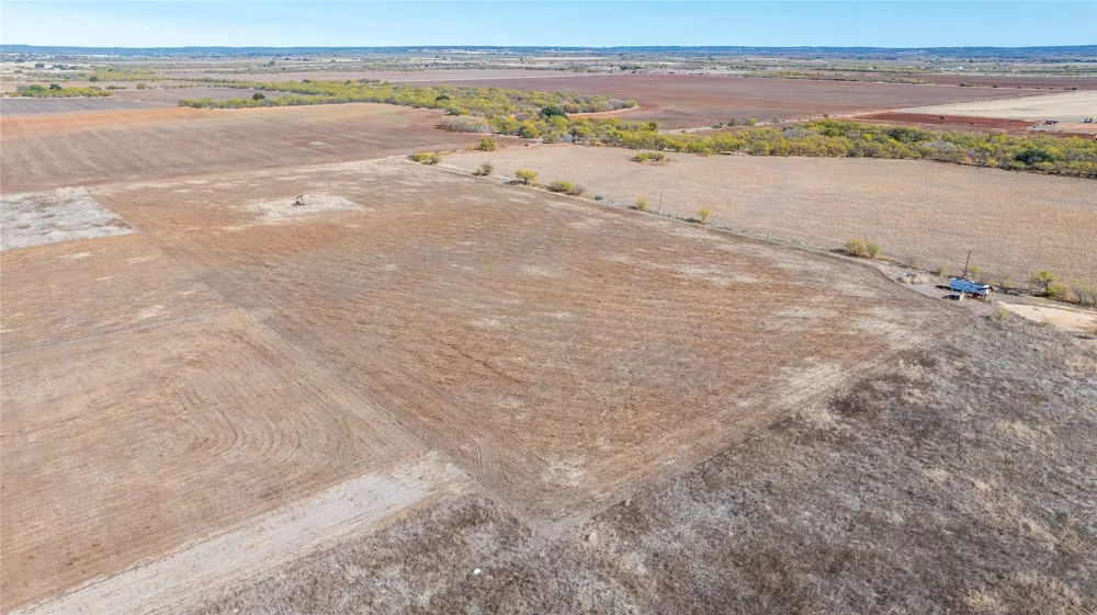 \HWY 84 Lawn, TX 79530