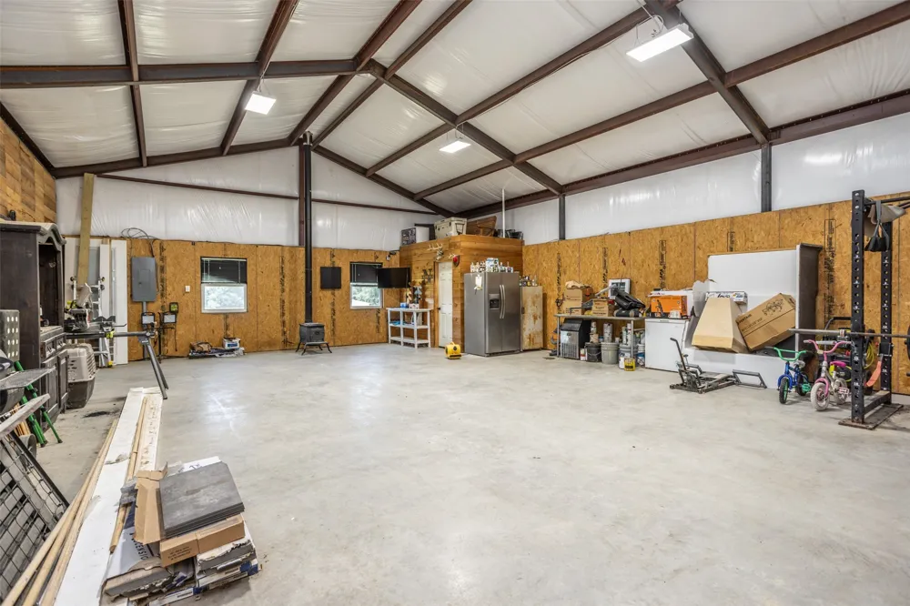 405 County Road 156 Whitesboro, TX 76273