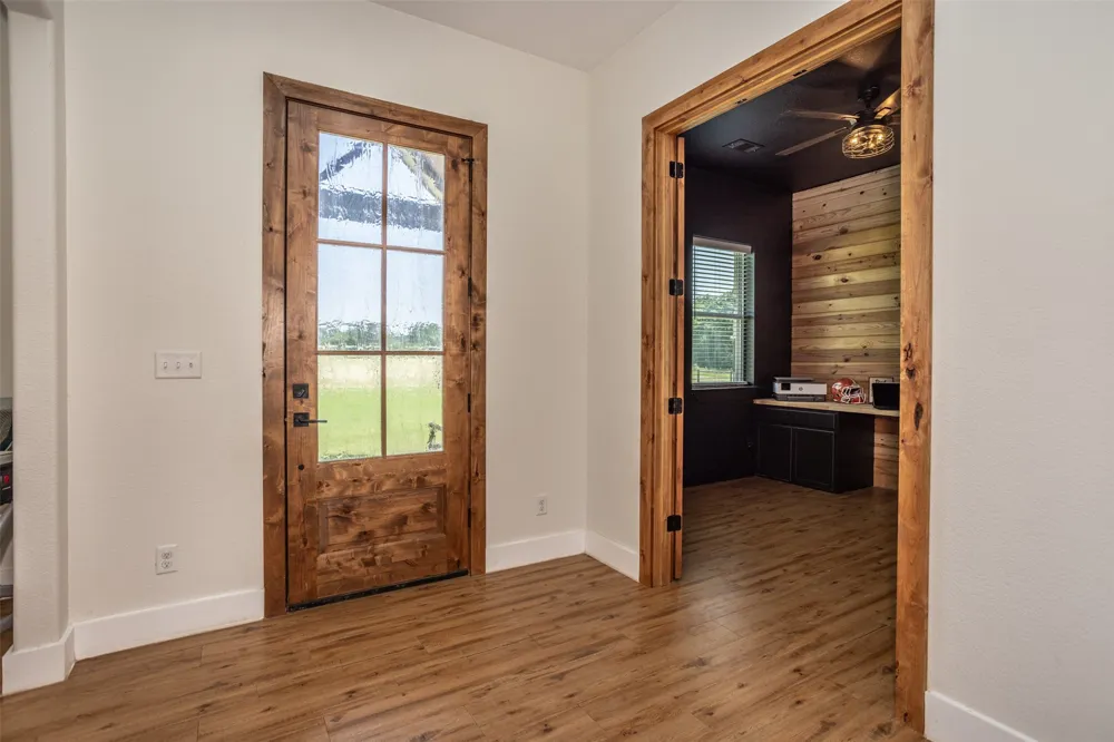 405 County Road 156 Whitesboro, TX 76273