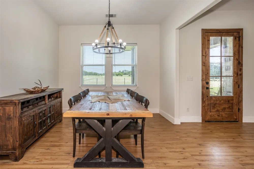405 County Road 156 Whitesboro, TX 76273