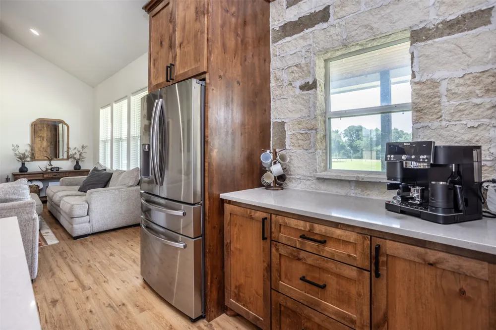 405 County Road 156 Whitesboro, TX 76273