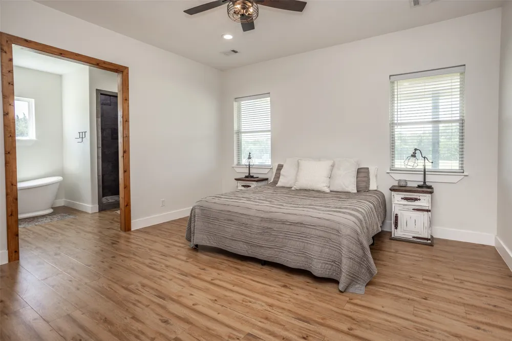 405 County Road 156 Whitesboro, TX 76273