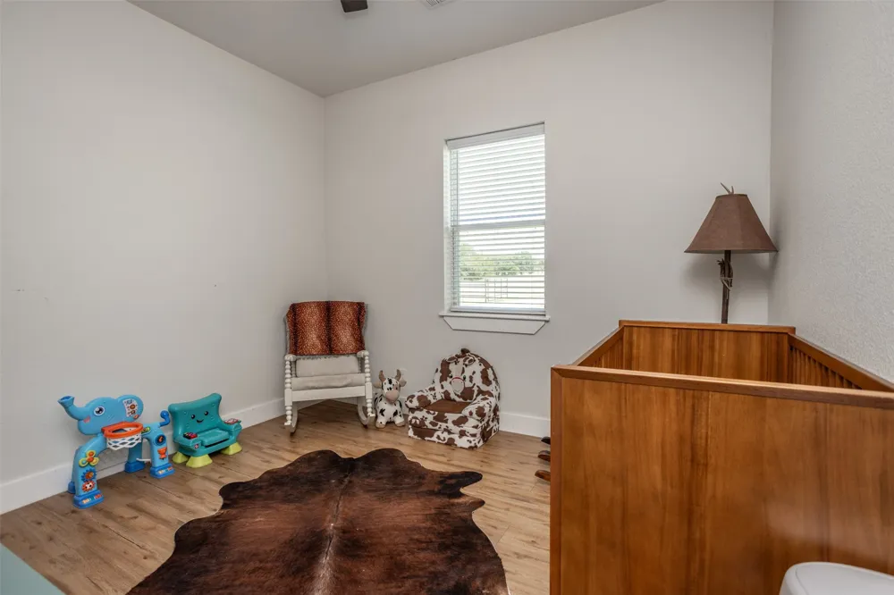 405 County Road 156 Whitesboro, TX 76273