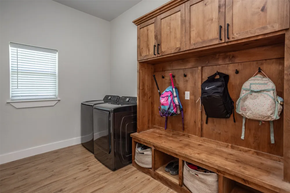 405 County Road 156 Whitesboro, TX 76273