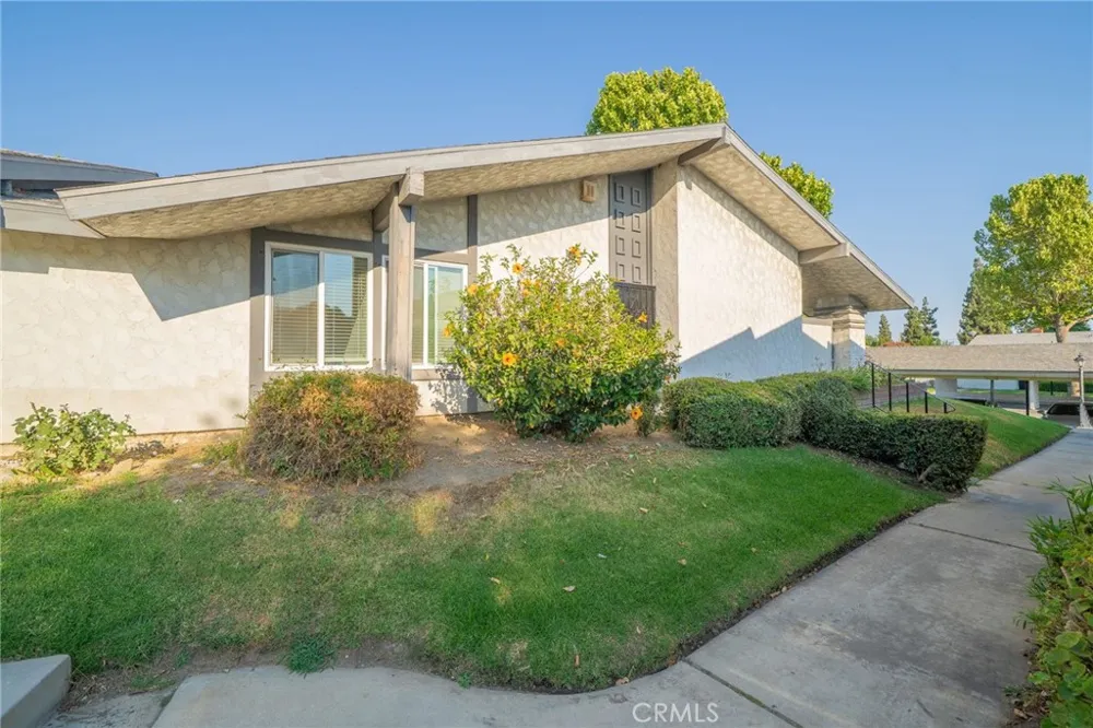 1342 W 8th Street Upland, CA 91786