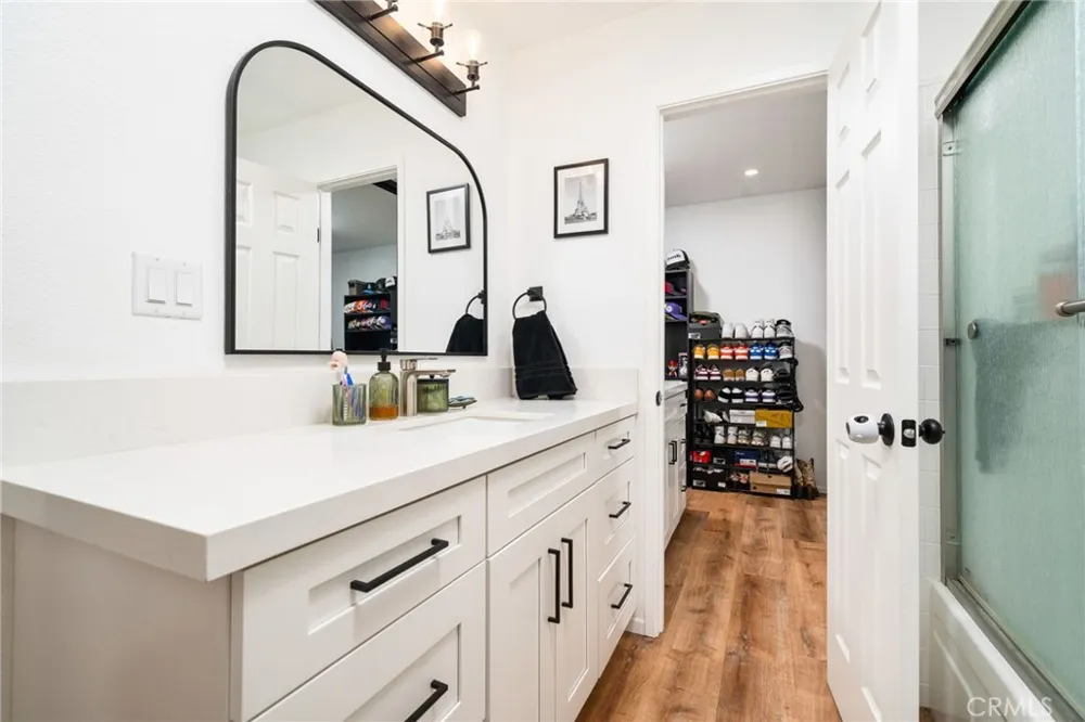 1342 W 8th Street Upland, CA 91786