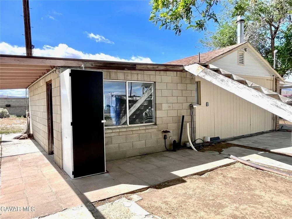 38960 12th St E Palmdale, CA 93550