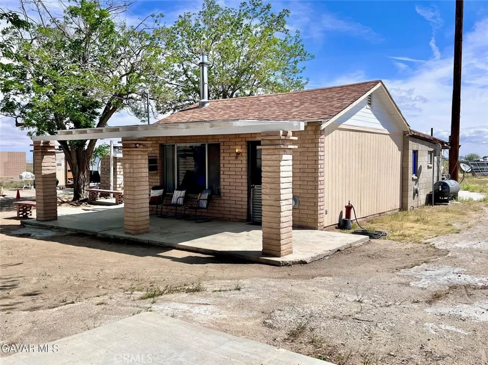 38960 12th St E Palmdale, CA 93550