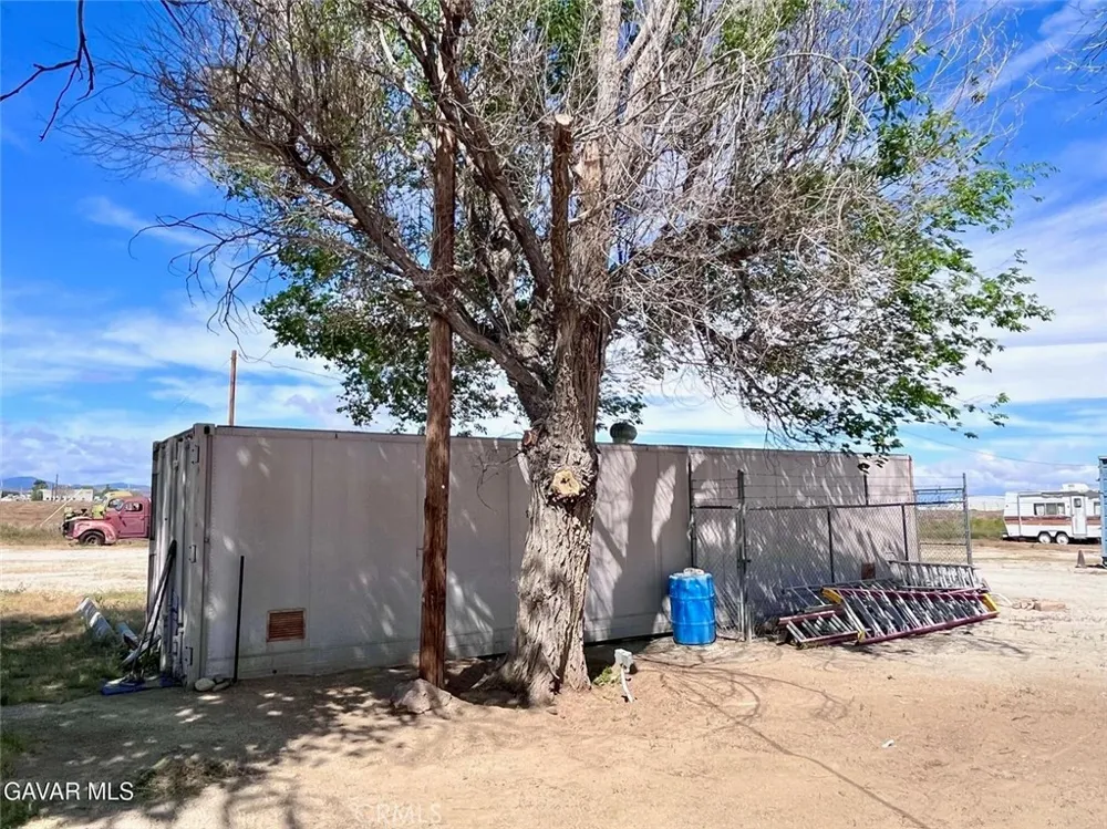 38960 12th St E Palmdale, CA 93550