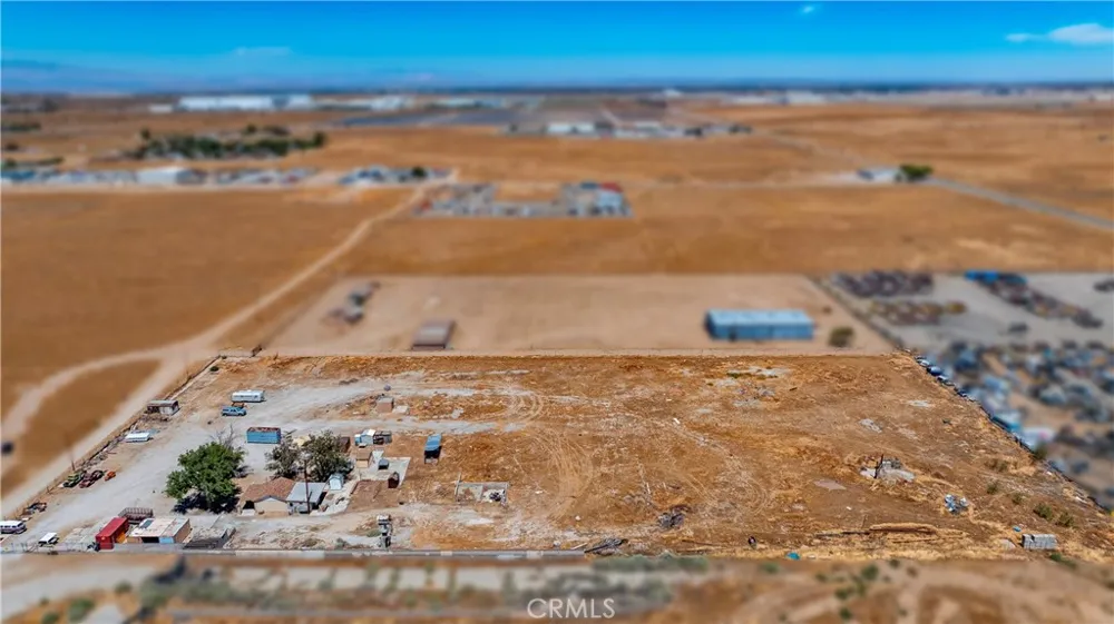 38960 12th St E Palmdale, CA 93550