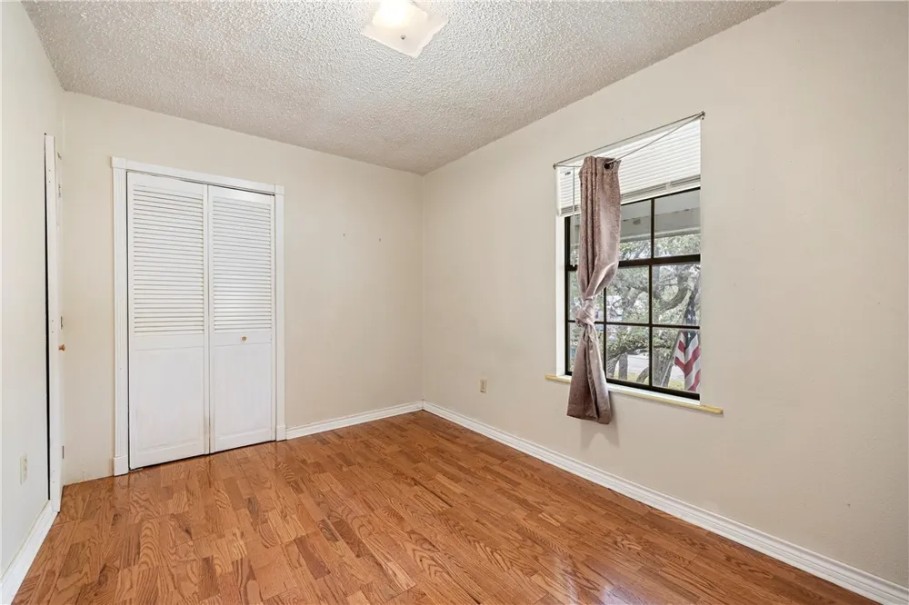 3087 Lenore Avenue Ingleside, TX 78362